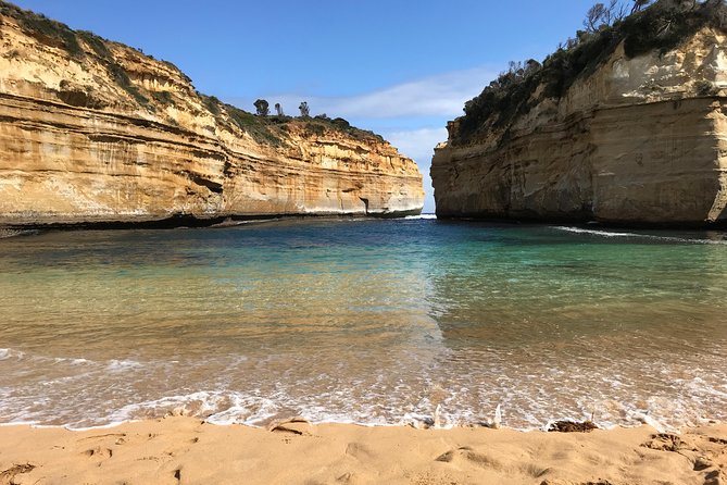 12 Apostles and Shipwreck Coast Express Private Tour - Entering the Twelve Apostles: why “first” is the magic word