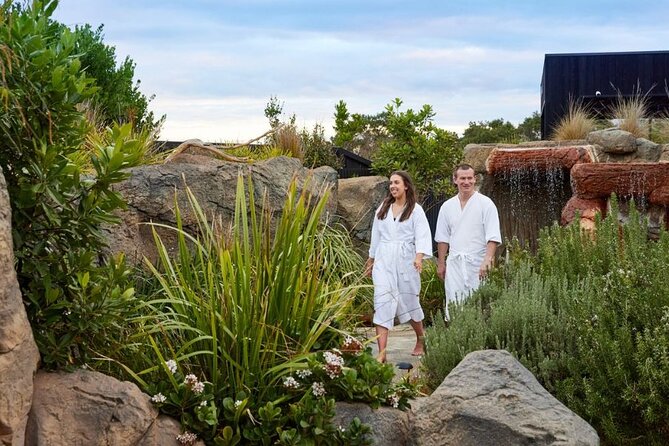 2-Hour Deep Blue Hot Springs in Warrnambool - Getting there: location, meeting point, and what to expect on arrival