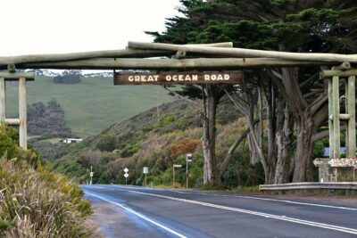 Boutique Great Ocean Road, wildlife and Rainforest Experience - Anglesea first: barista coffee and the lighthouse story