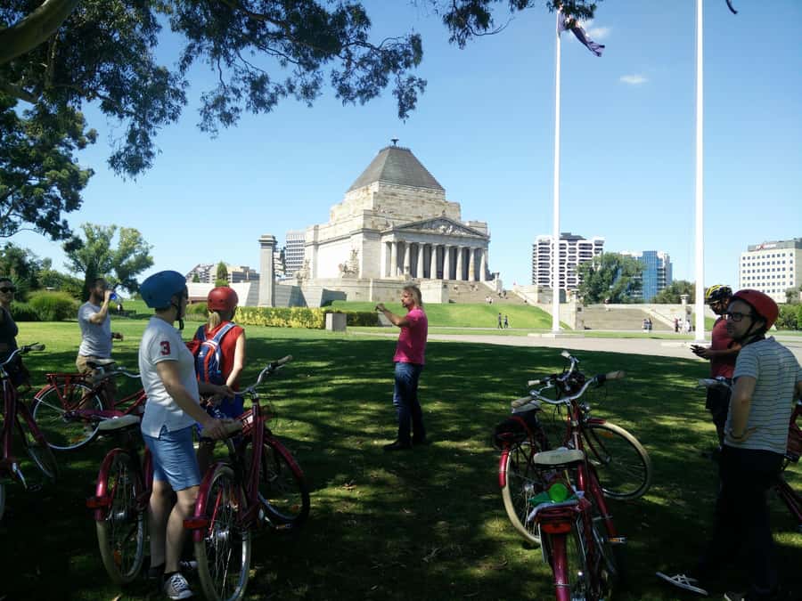 Classic Melbourne Bike tour - Yarra River and Royal Botanic Gardens: scenery you can’t fake