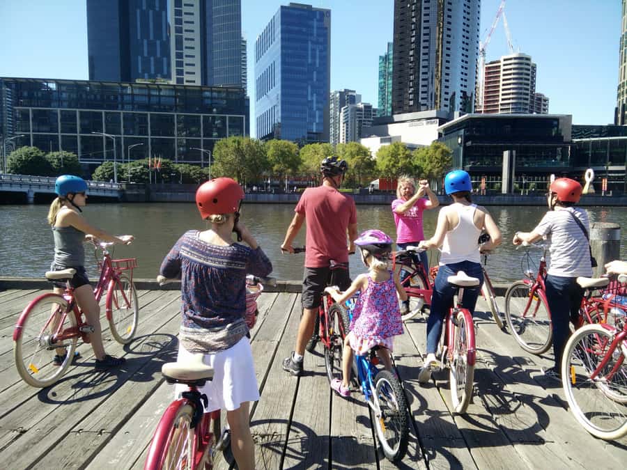 Classic Melbourne Bike tour - Electric assistance and small-group pace (10 riders max)