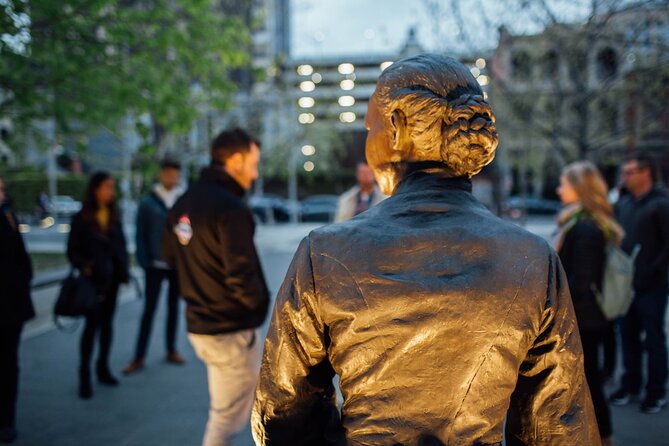 Creepy Tales, Bars & Laneways Of Melbourne Walking Tour - The 3-hour pace: easy walking, quick story stops
