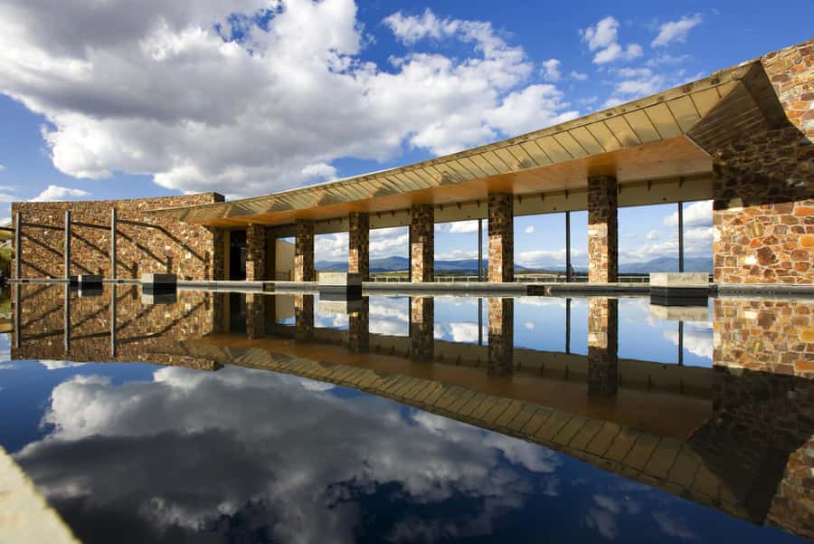 From Melbourne: Yarra Valley Wildlife & Wine Day Tour - Price and logistics: what $226 buys you (and what it doesn’t)