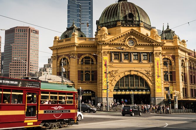 Full-day Melbourne City Sightseeing with Penguin Parade - Foodie-and-Local Flavor Breaks: Little Lon Distilling Co. Stop