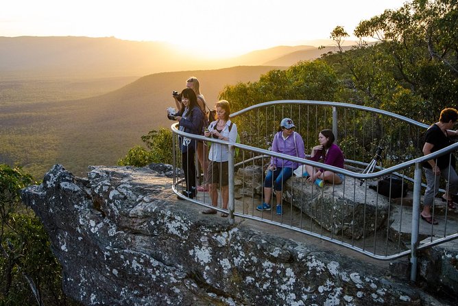 Grampians National Park with MacKenzie Falls and Kangaroos - Wildlife Time and the Morning Tea Moment