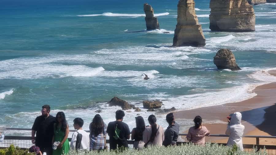 Great Ocean Road Lux Tour Max 11 Hotel Pickup - Razorback then Twelve Apostles: the day’s main photo moment