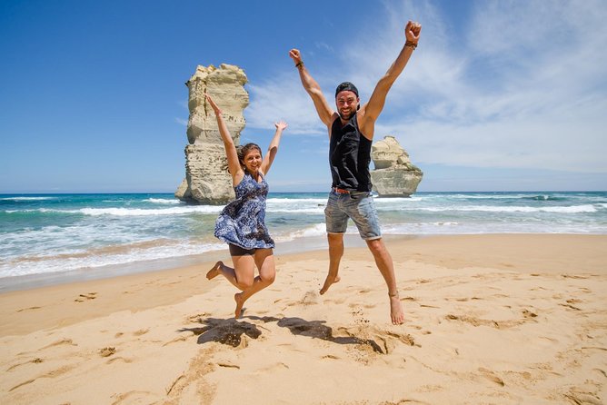 Great Ocean Road Reverse Rainforest & 12 Apostles from Melbourne - Apollo Bay + local stops: views, food options, and a bit of downtime