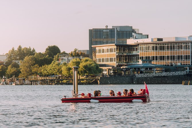 Hot Tub Boat Ride Around Victoria - What the Hot Tub Setup Actually Means (Fresh Water, Heat, and Comfort)