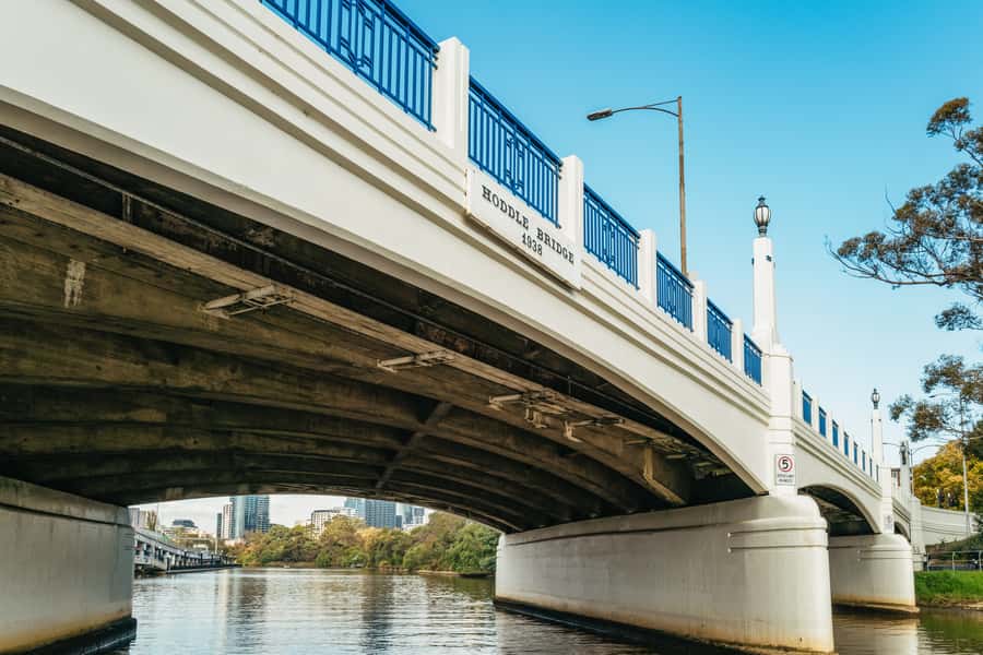 Melbourne: 2-Hour City Highlights River Cruise - Boarding, comfort, and photo-friendly details that matter