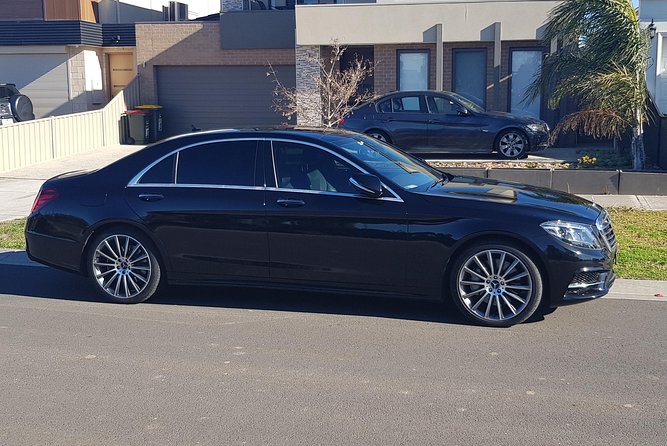 Melbourne Airport Arrival Or Departure Luxury Car Transfers - Who This Transfer Fits Best (And Who Might Prefer Something Else)