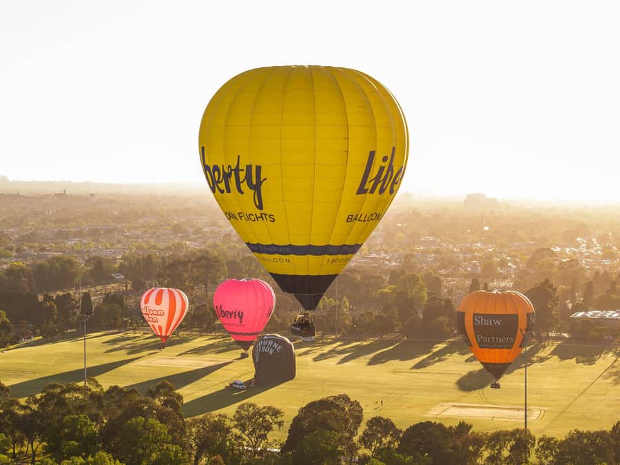 Melbourne: Balloon Flight at Sunrise - Safety Briefing, Balloon Inflate Time, and the Hands-On Part