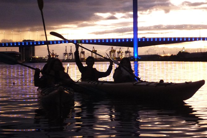 Melbourne City Twilight Kayak Tour - Light refreshments and pacing: small touches that make it easier