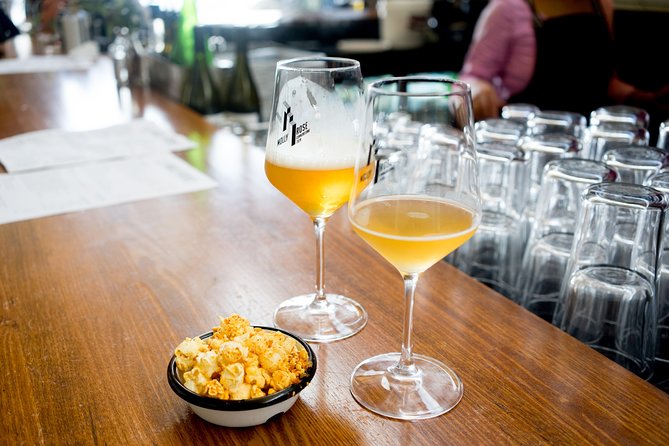 Melbourne Craft Beer Tour: Hidden Breweries with a Local Guide - Collingwood after dark: the real draw of this Melbourne beer tour