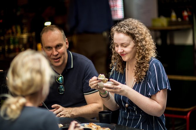 Melbourne Foodie Discovery Walking Tour - The 1932 Story Stop and the Aussie Dishes Moment