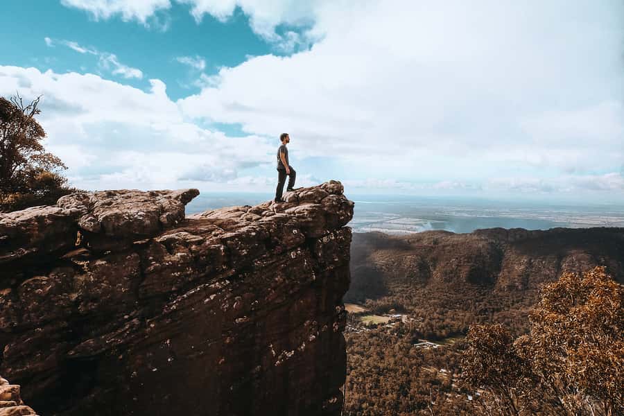 Melbourne: Grampians Day Tour - St Kilda Road meetup and the flow of a 12-hour day