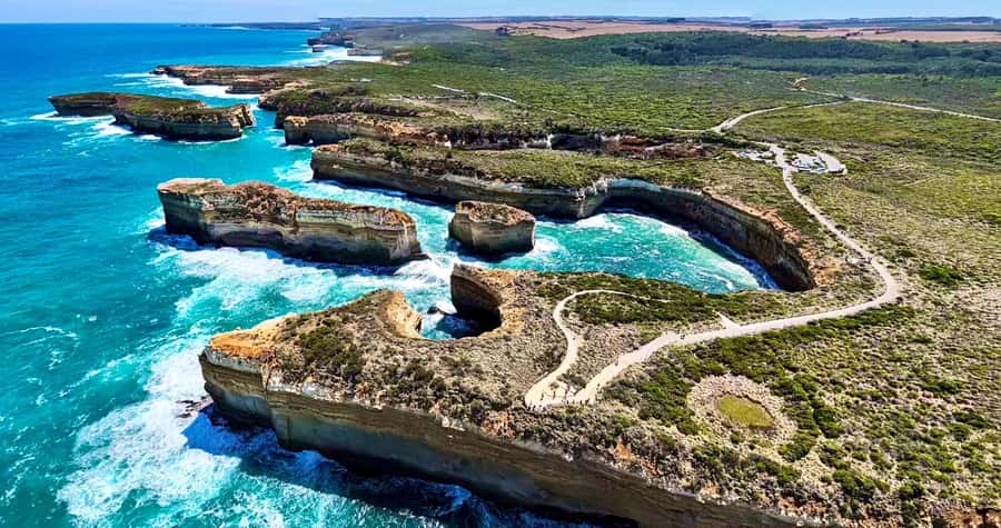 Melbourne Great Ocean Road Benz SmallGroup&LuxCoach BigGroup - Price and value: why $30 can still make sense here