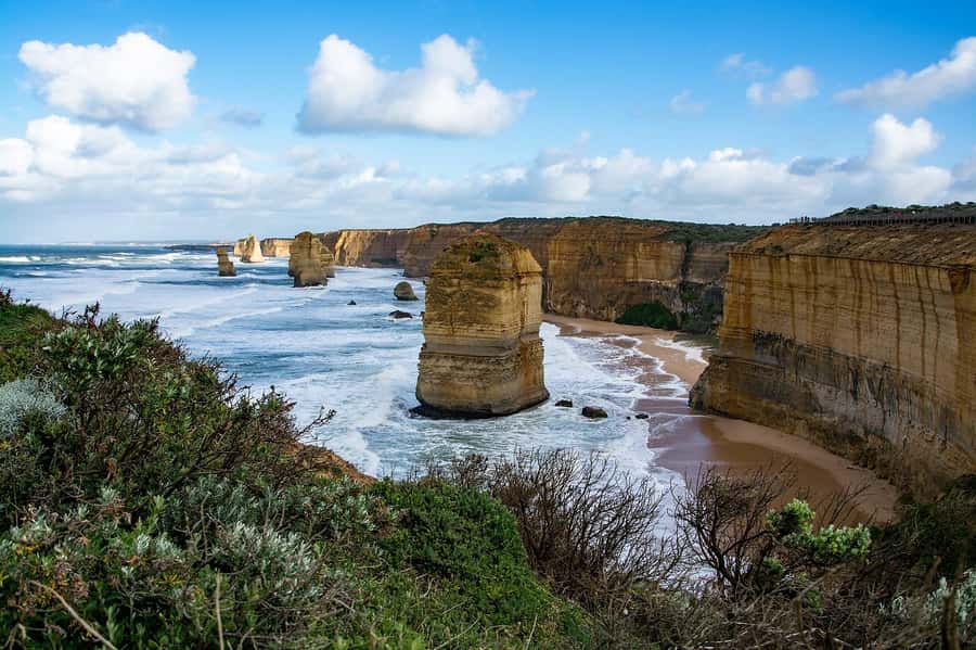 Melbourne: Great Ocean Road & Rainforest Trip - Shipwreck Coast Stop: Big Stories, Big Views