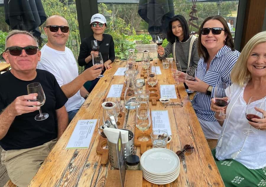 Melbourne/Mornington: Peninsula Hot Springs and Winery Tour - Key Things That Make This Tour Work