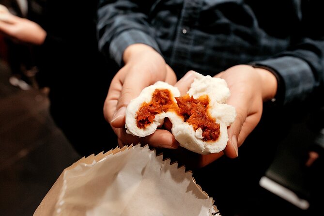 Melbourne: Progressive Dinner Tour - Chinatown, Laneways & Drink - Curtin House: the multicultural food stretch that keeps things from repeating