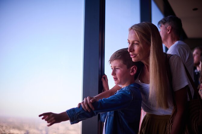 Melbourne Skydeck Packages - Bar 88 and the pacing: don’t rush the top