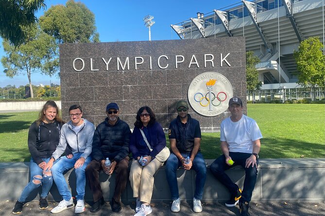 Melbourne Sports Walking Tour - Pacing, photos, and how to dress for the day