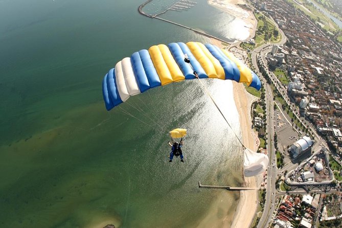 Melbourne: Tandem Skydive Experience over St. Kilda Beach - How the jump works from St Kilda to Moorabbin Airport