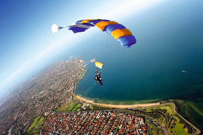 Melbourne: Tandem Skydive Experience over St. Kilda Beach - Getting to the drop zone with minimal hassle