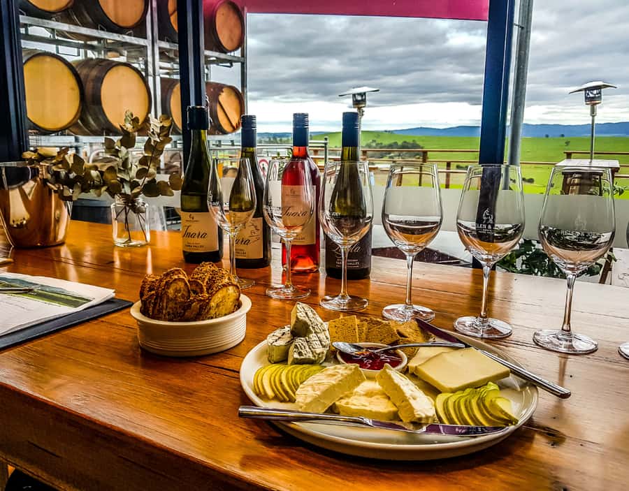 Melbourne: Yarra Valley Wine, Choc, Farm Fresh, Gin Tour - Key points before you go
