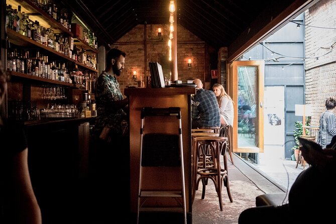 Melbourne’s History with a Drink Tour - Should You Book This Melbourne Bar Hop?