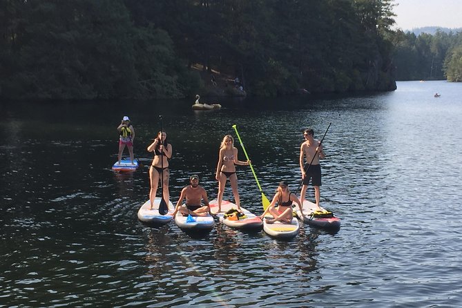 Paddling Thetis Lake - Getting on the water at Thetis Lake Regional Park