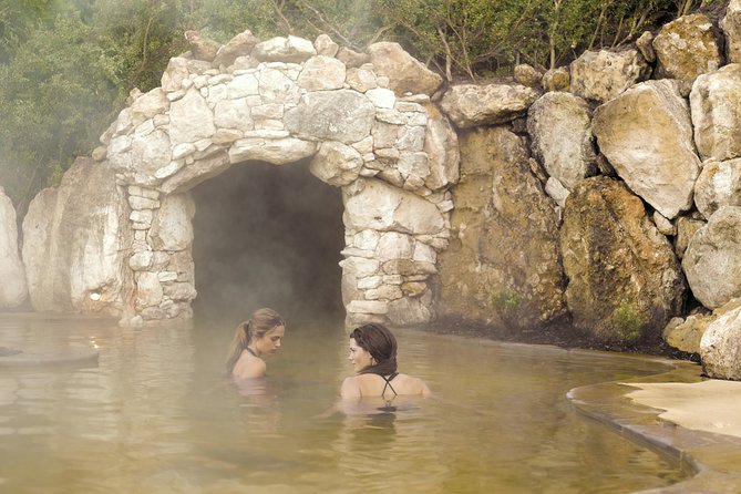 Peninsula Hot Springs and Beach Boxes Day Trip from Melbourne - From Melbourne to the Hot Springs: Comfort and Timing That Matter
