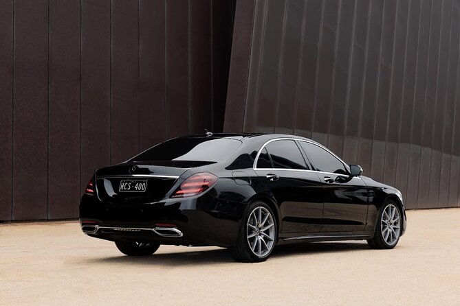 Private Arrival Transfer: Melbourne Airports to Hotel - The Car Ride: Comfort, Luggage Handling, and Included Tolls