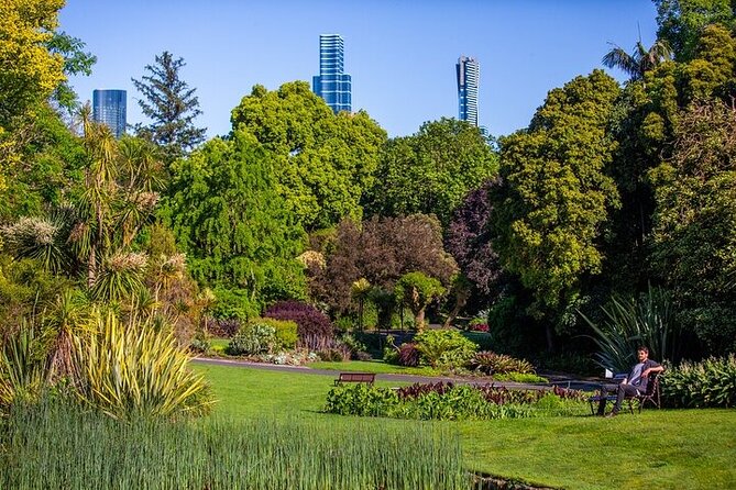 The Explorer - Melbourne Gardens - Entering The Royal Botanic Gardens Victoria in just 30 minutes