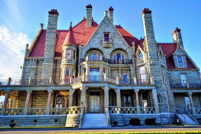 Victoria & The Butchart Gardens:Deluxe City and Garden Experience - Food, timing, and how to avoid a tight schedule