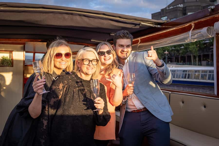 Yarra River: 1.5-Hour Scenic Sunset Public Cruise - Commentary: When It Helps Most (And When to Adjust Expectations)