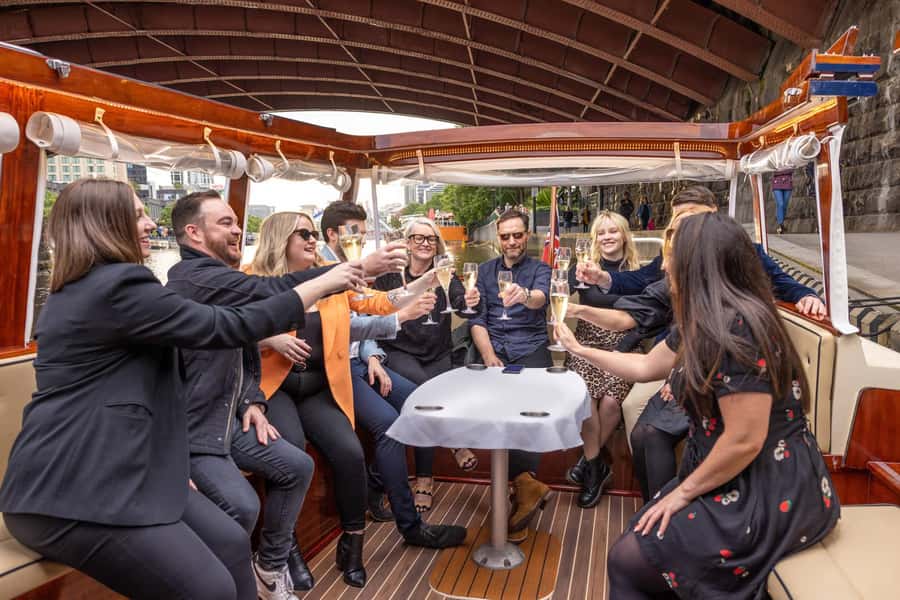 Yarra River: 1.5-Hour Scenic Sunset Public Cruise - Drinks on Board: Simple Convenience, Read the Fine Print
