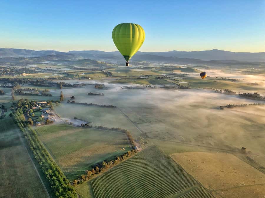 Yarra Valley: Hot Air Balloon Flight & Buffet Breakfast - Getting to Balgownie Estate and how the morning starts